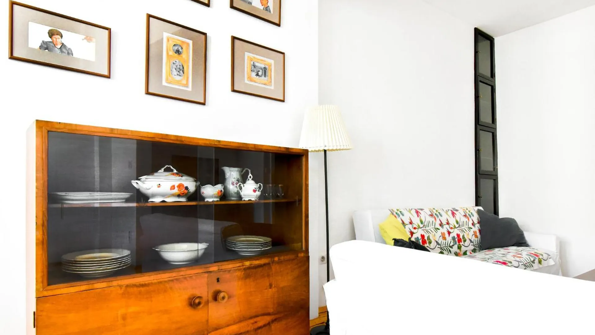 Apartment Prime Spot - 2Br -15Bth - Next To Nevsky Church Sofia