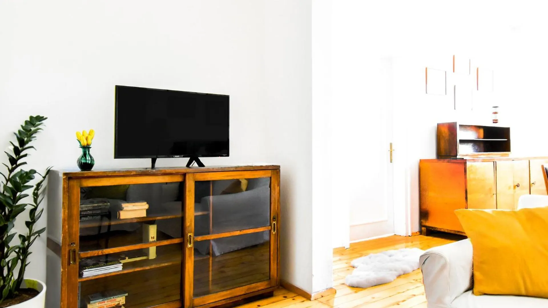 Prime Spot - 2Br -15Bth - Next To Nevsky Church Sofia Apartment