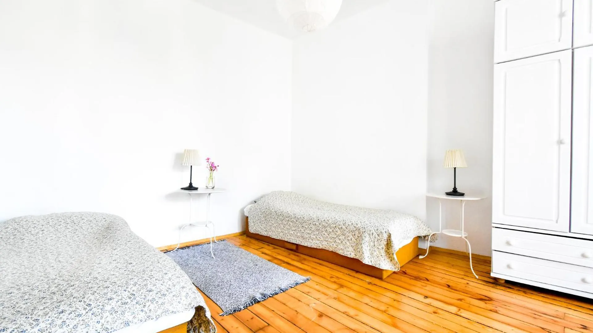 Prime Spot - 2Br -15Bth - Next To Nevsky Church Sofia 0*,